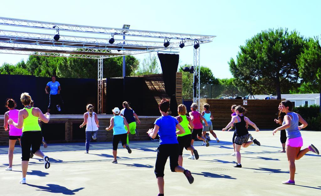 Village Club Domaine De L'Espagnac Agde Bagian luar foto